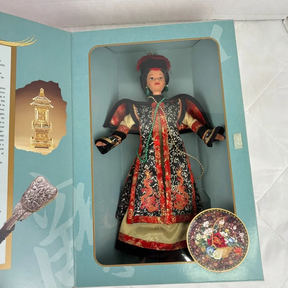 1996 Barbie Great Eras‎ Chinese Empress Collector Edition Doll w Box 16708